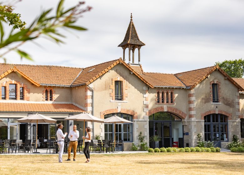 SALLE DE SEMINAIRE LE PRIEURÉ – DOMAINE DE BRANDOIS